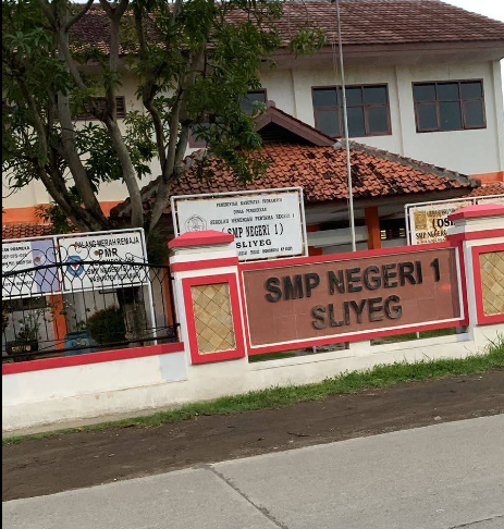 SMPN 1 Sliyeg