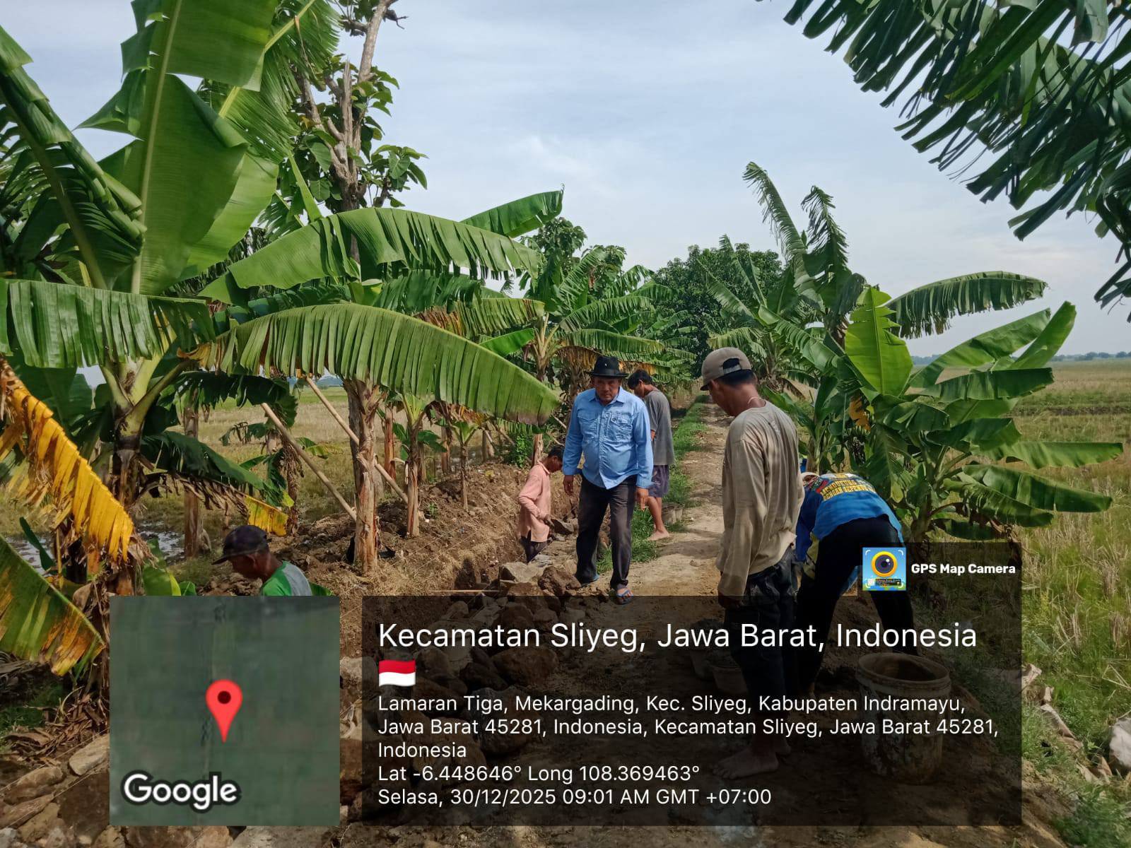 PEMBANGUNAN TEMBOK PENAHAN TANAH (TPT)